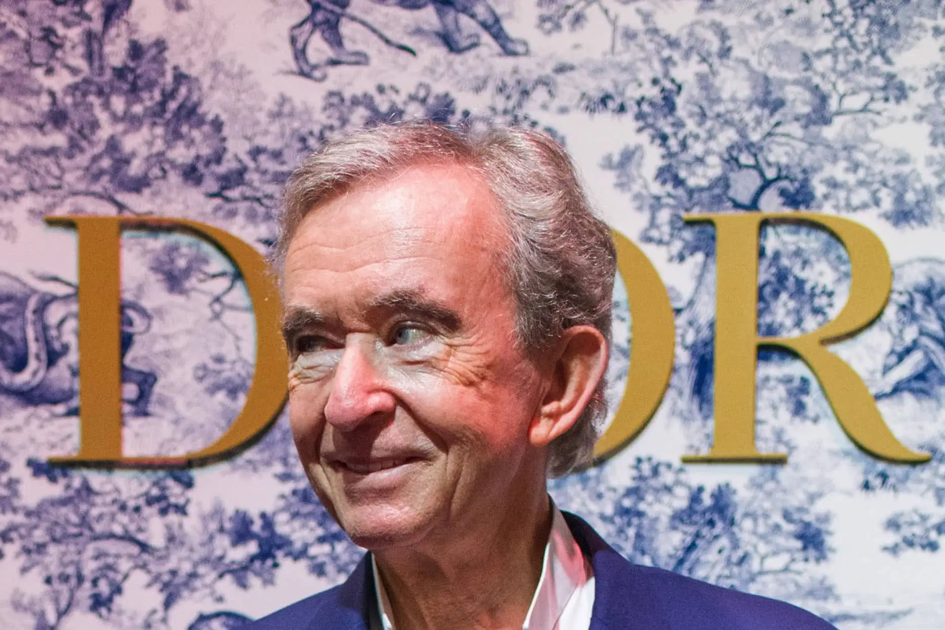 Bernard Arnault, LVMH, Elon Musk, World's richest person, Net worth, Tesla, Luxury goods, Forbes